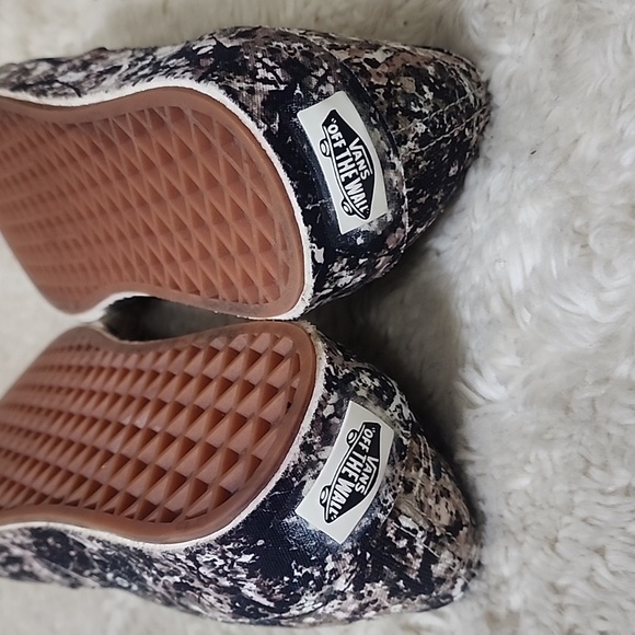 VANS MOMA SNEAKERS - Picture 9 of 10